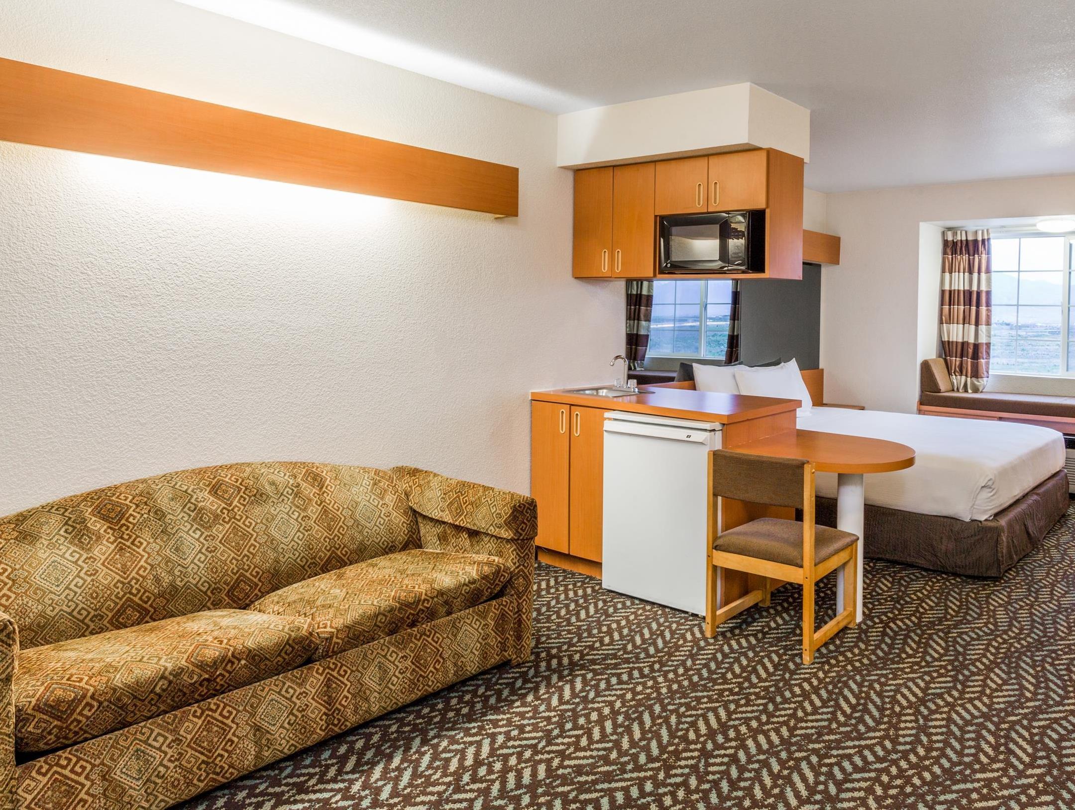 Microtel Inn & Suites By Wyndham Salt Lake City Airport Esterno foto