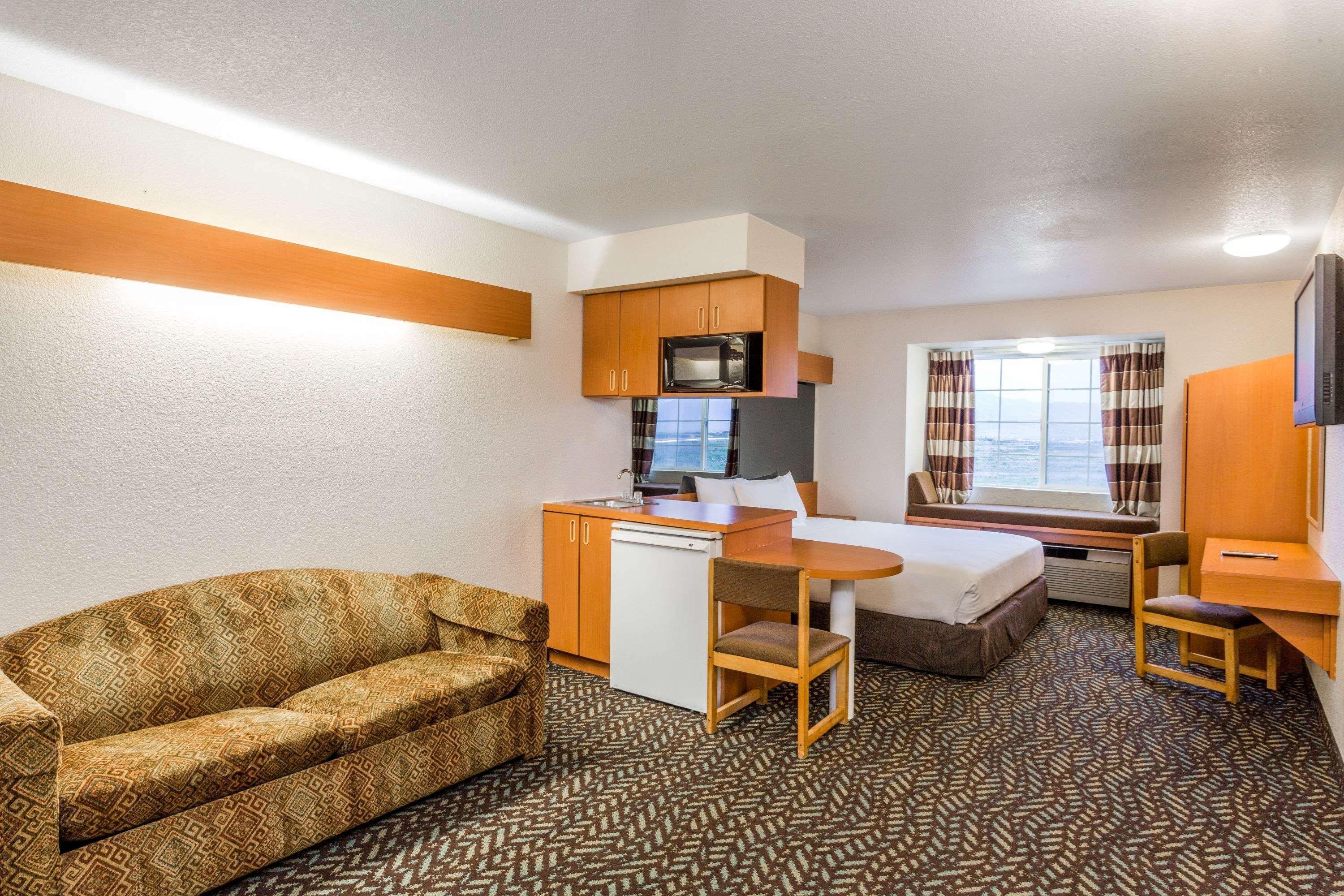 Microtel Inn & Suites By Wyndham Salt Lake City Airport Esterno foto