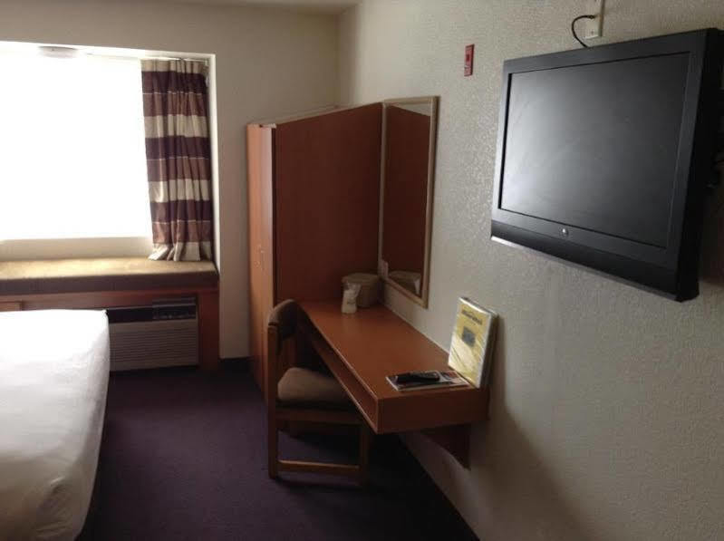 Microtel Inn & Suites By Wyndham Salt Lake City Airport Esterno foto